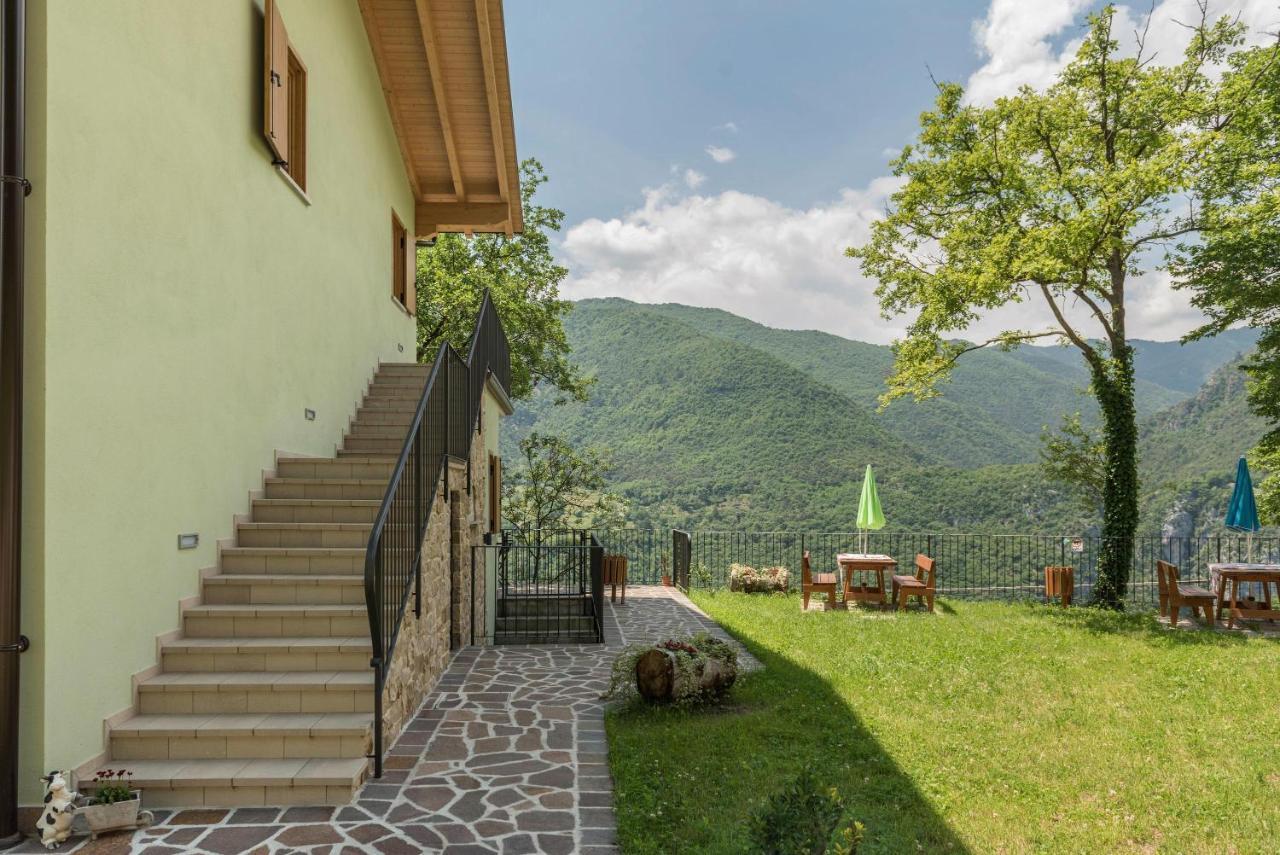 Appartement Nonno Bigi Rosa à Tremosine Extérieur photo